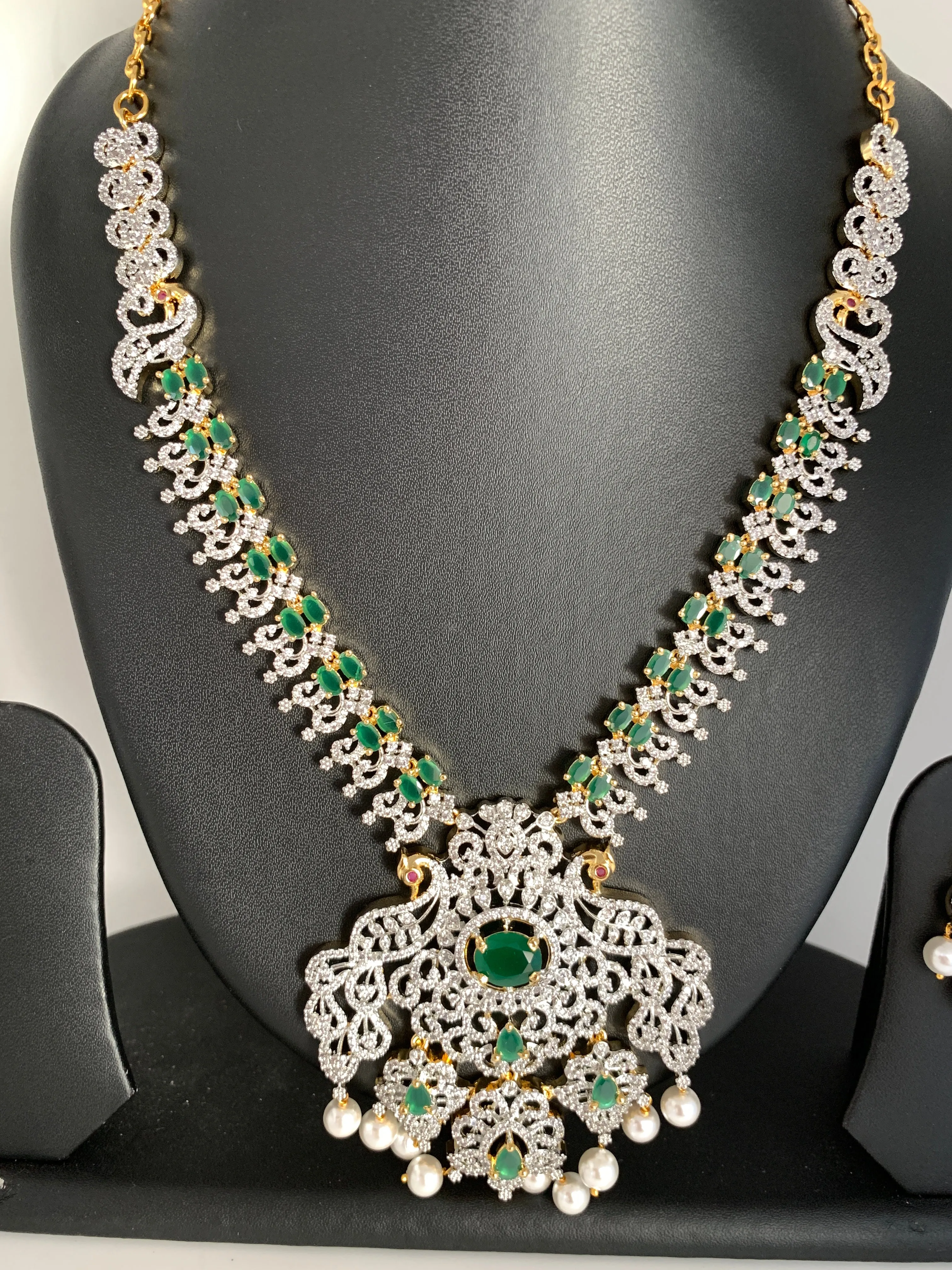 AD Emerald Green Stone Peacock Design Short Necklace