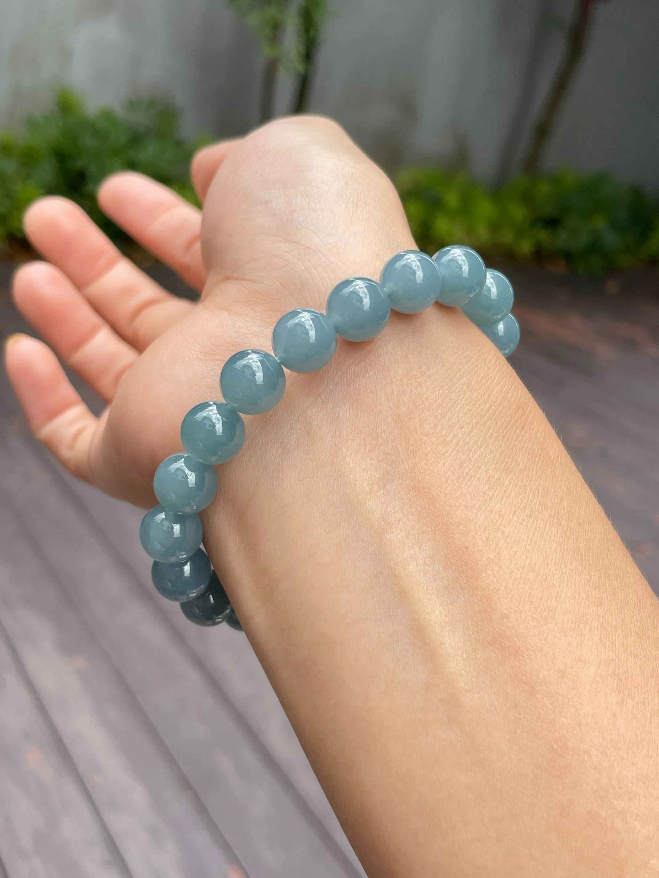 Blue Jade Bracelet - Round Beads (NJBA079)
