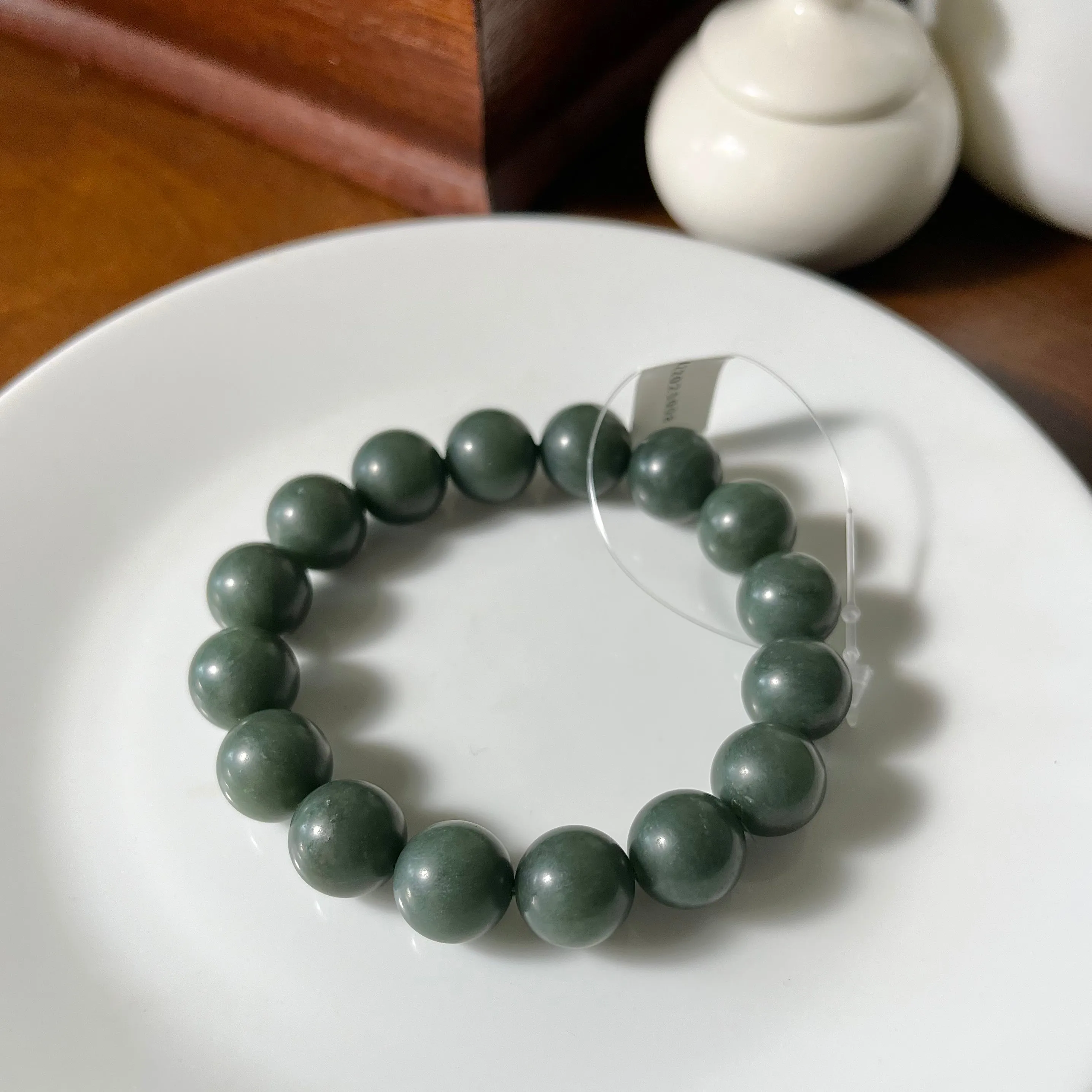 Certified Qinghai Green Hetian Jade nephrite jade Bracelet - 12 mm beads 6.75 inches