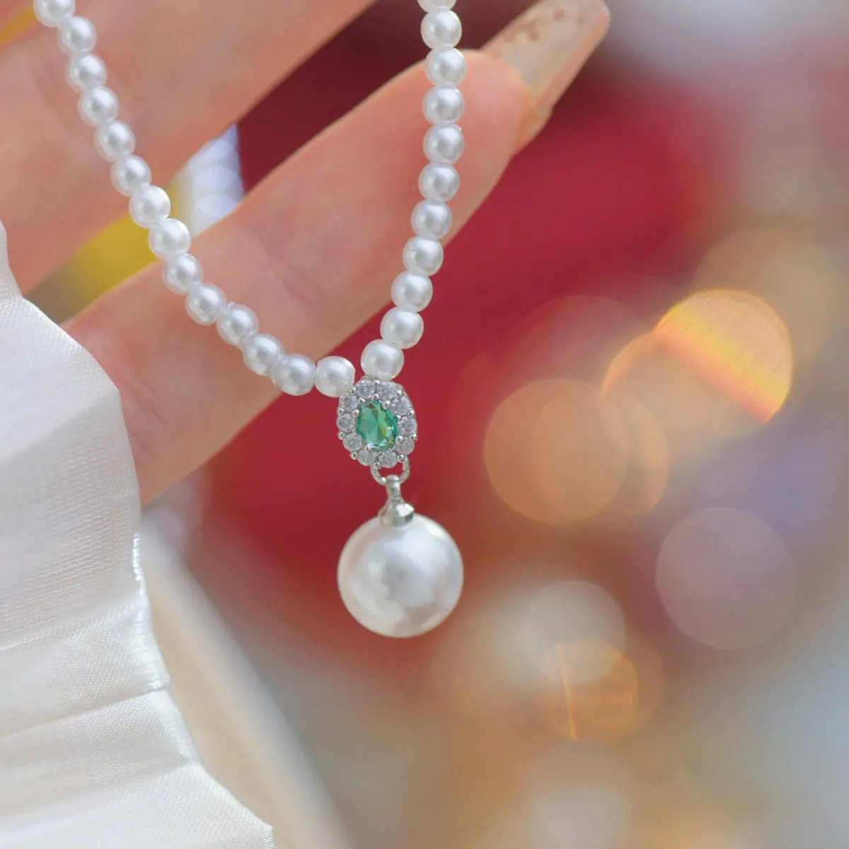 Emerald Pearl Necklace