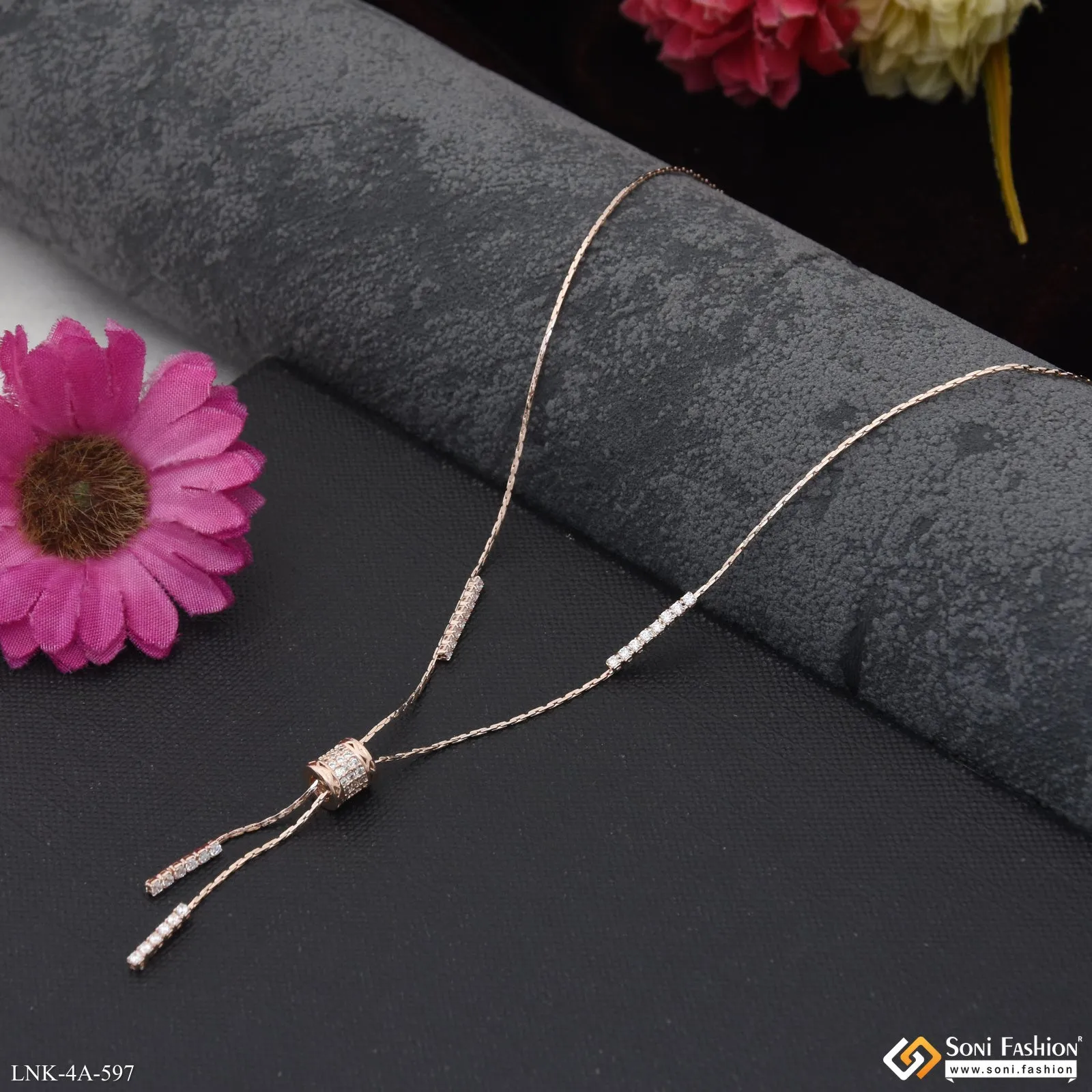 Fashion-Forward Rose Gold Color Necklace for Ladies - Style A597