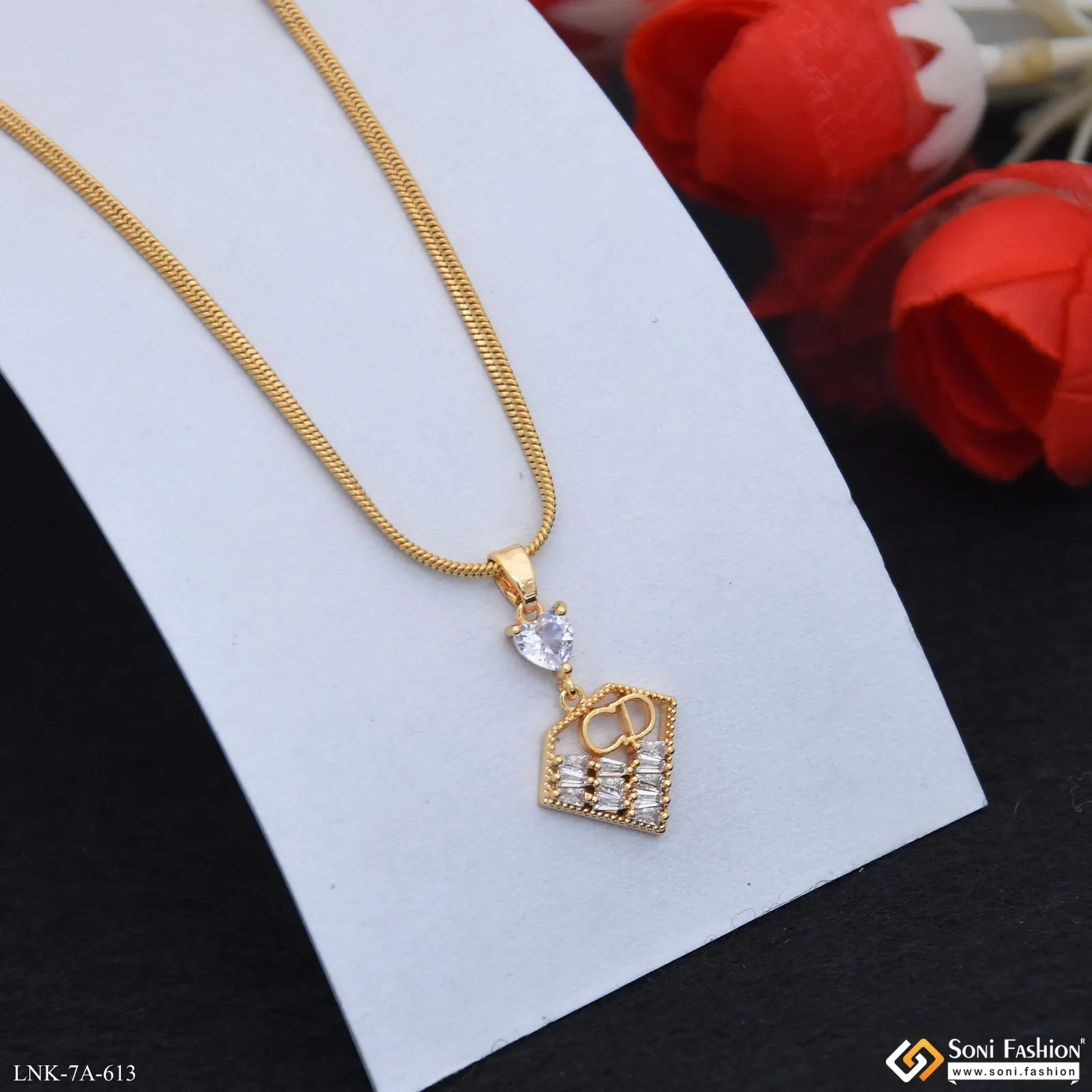 Fashionable Gold Plated Chain Pendant for Ladies - Style A613