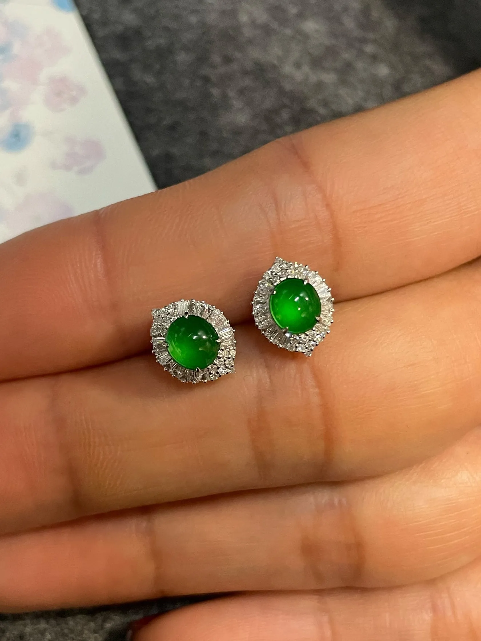 Green Jade Earrings - Cabochons (NJE213)