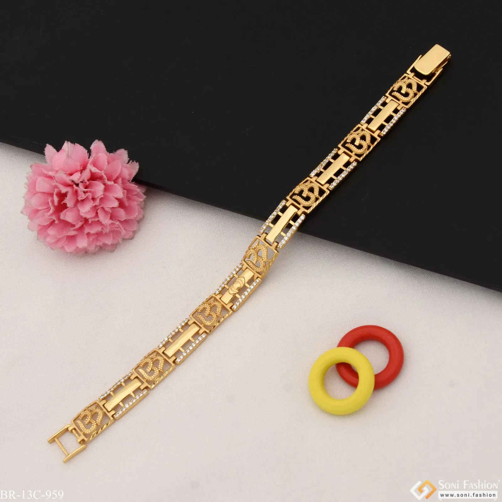 Latest with Diamond Dainty Design Best Quality Gold Plated Bracelet for Men - Style C959