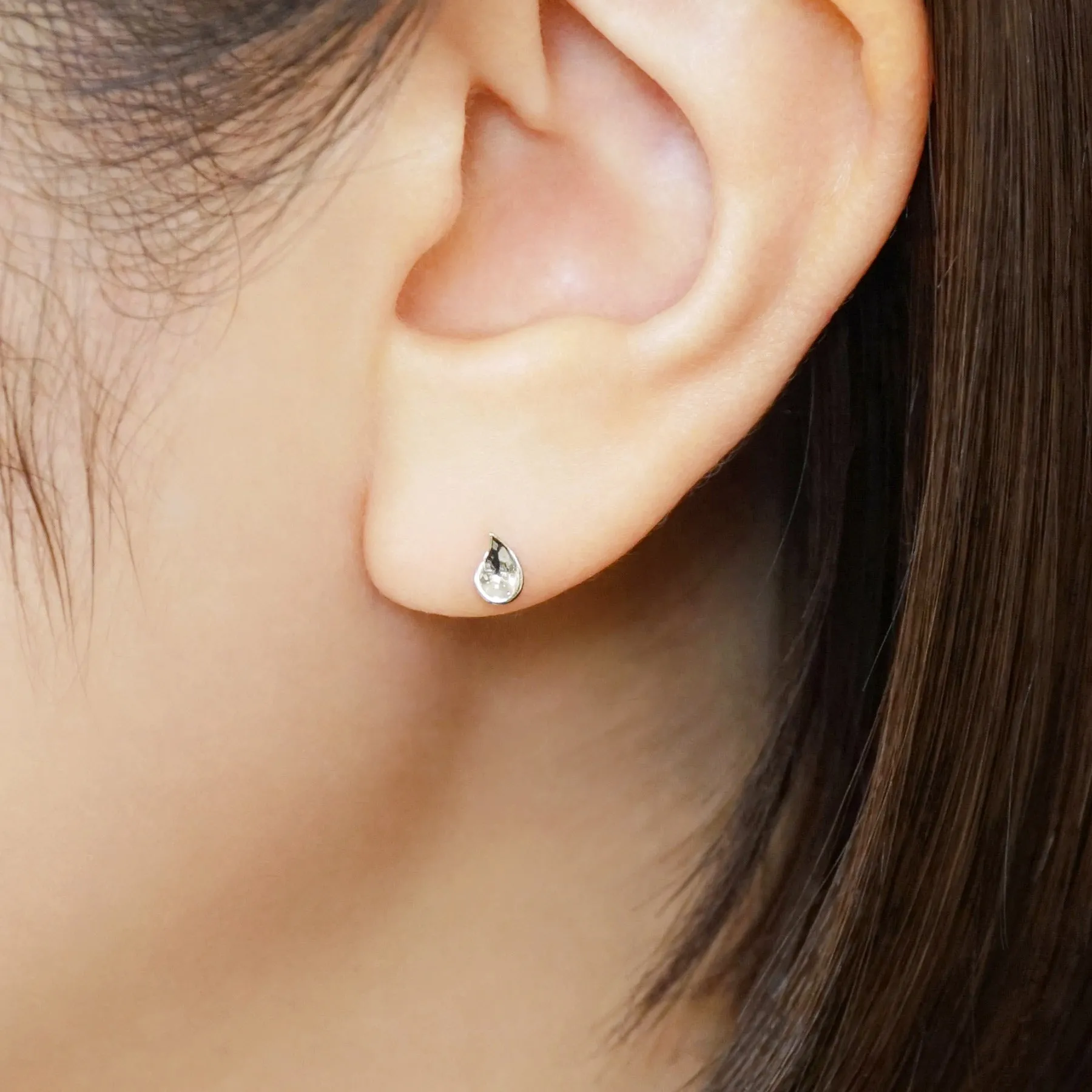 [Second Earrings] Platinum Dew Drop Earrings