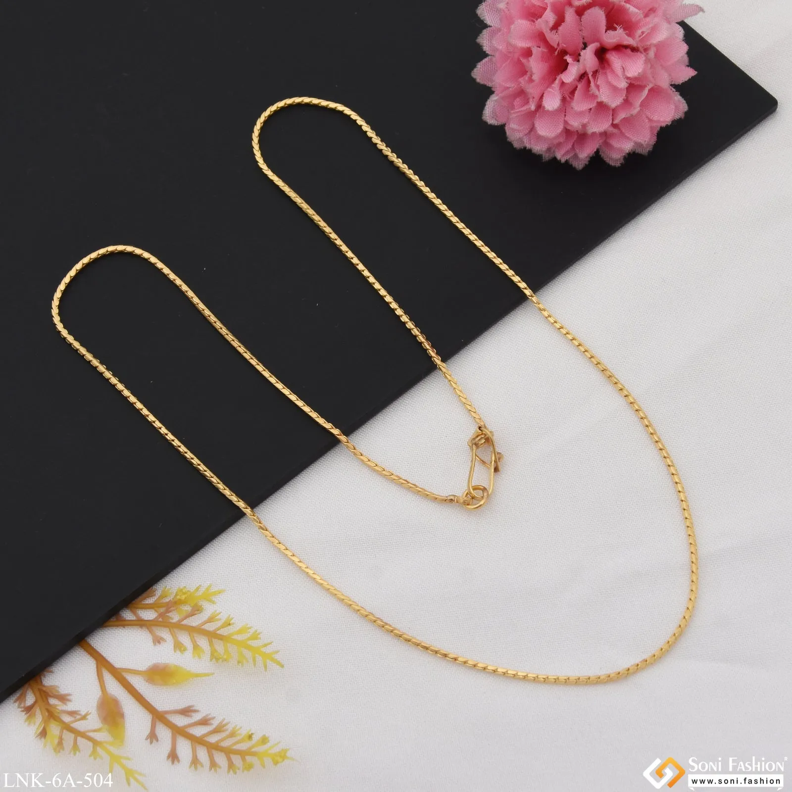 Slim Eye-Catching Design Gold Plated Chain for Ladies - Style A504